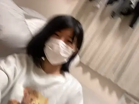 riri riri jp online show from 11/27/25, 09:55