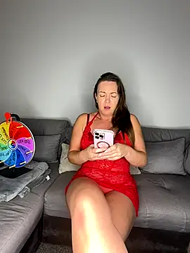 Snapshot of GoddessLucyRose chatting on 09/12/25, 09:37 GoddessLucyRose online show from 09/12/25, 09:37
