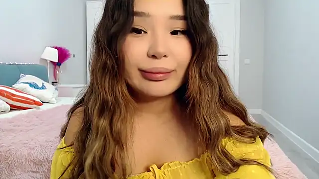 Snapshot of Minamin_20 chatting on 09/13/25, 02:28 Minamin 20 online show from 09/13/25, 02:28