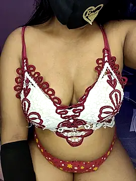 Love Evaa online show from 03/10/25, 10:02