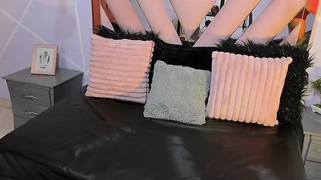 Gletty noa online show from 03/20/25, 03:23