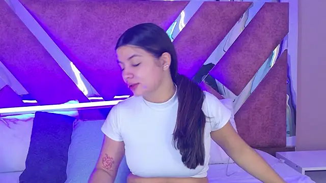 ValeriaOrtega online show from 07/10/26, 11:46
