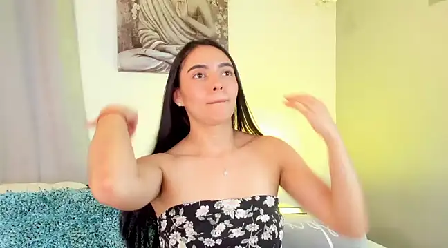 Snapshot of miss_hellen2 chatting on 02/21/25, 08:40 miss hellen2 online show from 02/21/25, 08:40