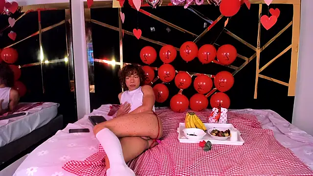 Snapshot of DanteAndKyle chatting on 02/16/25, 08:11 DanteAndKyle online show from 02/16/25, 08:11