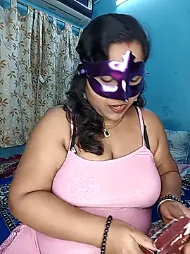 Snapshot of hevensex143 chatting on 02/06/26, 08:01 hevensex143 online show from 02/06/26, 08:01