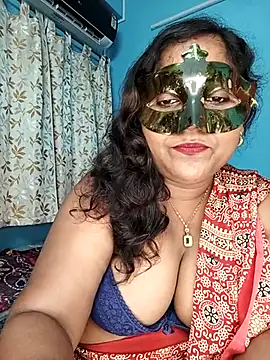 Snapshot of hevensex143 chatting on 07/13/26, 07:38 hevensex143 online show from 07/13/26, 07:38