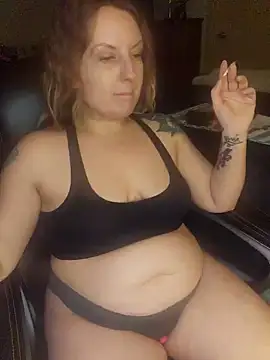 TattedMamaXOXO online show from 02/06/25, 12:22