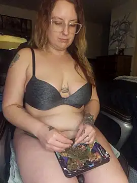 TattedMamaXOXO online show from 02/24/25, 03:09