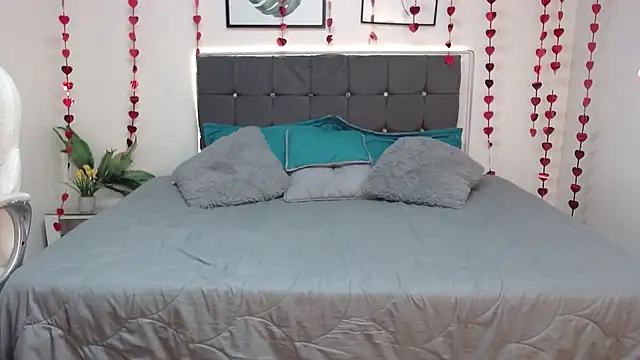 Snapshot of MysticMature chatting on 02/28/25, 01:47 MysticMature online show from 02/28/25, 01:47