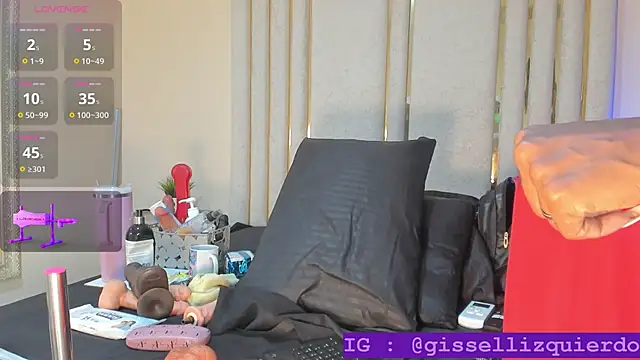 Snapshot of Liincostelloo chatting on 11/09/25, 01:42 Liincostelloo online show from 11/09/25, 01:42