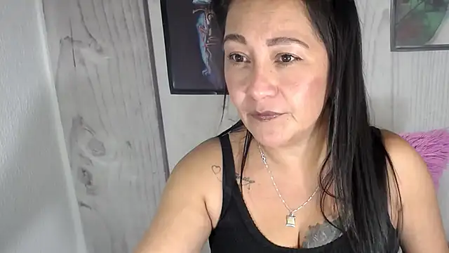 JULIANAWET69 online show from 11/02/25, 03:53