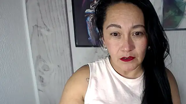 JULIANAWET69 online show from 12/02/25, 04:29