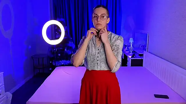 MaryKlein online show from 01/21/25, 07:39