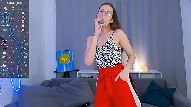 MaryKlein online show from 02/06/25, 09:06