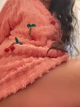 majdolin78 online show from 02/19/25, 02:34