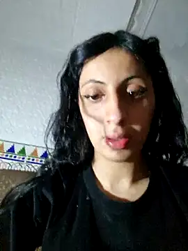 majdolin78 online show from 02/21/25, 07:21