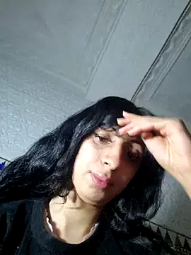 majdolin78 online show from 02/22/25, 09:04