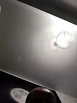 Snapshot of wyattstone chatting on 10/10/25, 02:10 wyattstone online show from 10/10/25, 02:10