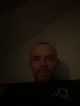 Snapshot of wyattstone chatting on 12/15/25, 02:05 wyattstone online show from 12/15/25, 02:05