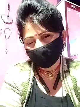 Snapshot of Bhavya_Bhan chatting on 02/06/25, 12:33 Bhavya Bhan online show from 02/06/25, 12:33