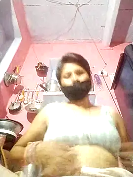 Snapshot of Bhavya_Bhan chatting on 10/07/25, 05:54 Bhavya Bhan online show from 10/07/25, 05:54