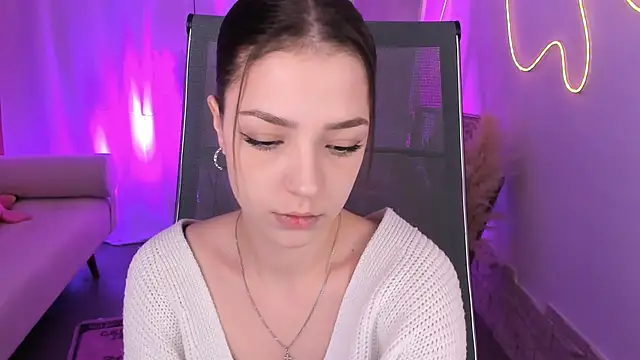 PamBeesly online show from 01/12/26, 08:30