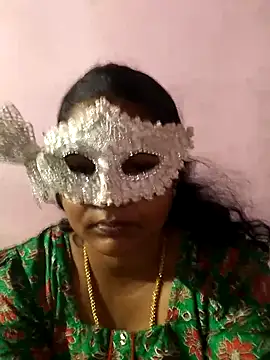 Tamil queenbaby online show from 11/21/25, 12:54