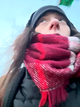 Snapshot of Ciara2004 chatting on 11/25/25, 03:23 Ciara2004 online show from 11/25/25, 03:23