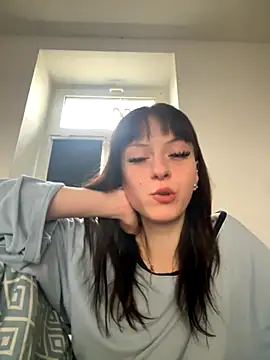 Snapshot of Ciara2004 chatting on 12/05/25, 09:18 Ciara2004 online show from 12/05/25, 09:18