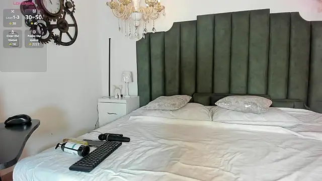 AnthonelaRusso  online show from 02/04/26, 03:56