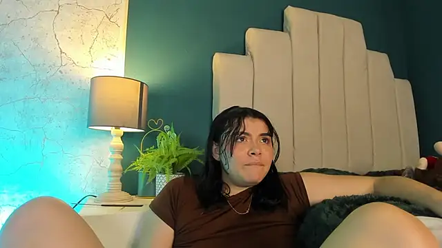 Snapshot of Zoe_Cheshire chatting on 02/28/25, 06:32 Zoe Cheshire online show from 02/28/25, 06:32