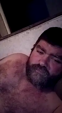 Snapshot of Rcraigue4 chatting on 02/28/25, 01:26 Rcraigue4 online show from 02/28/25, 01:26