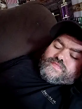 Snapshot of Rcraigue4 chatting on 10/10/25, 01:10 Rcraigue4 online show from 10/10/25, 01:10