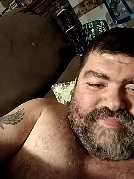 Snapshot of Rcraigue4 chatting on 10/11/25, 10:58 Rcraigue4 online show from 10/11/25, 10:58