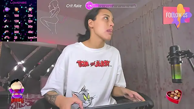 Snapshot of Abby_esposiito chatting on 03/03/25, 02:26 Abby esposiito online show from 03/03/25, 02:26