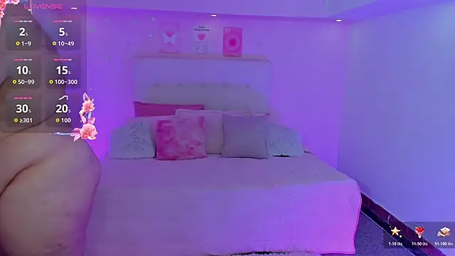 ScarlettDreamss7 online show from 02/24/26, 01:47