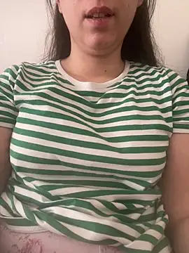 Snapshot of haskadin chatting on 01/31/25, 10:31 haskadin online show from 01/31/25, 10:31