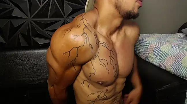 Snapshot of Jacob_Beckett chatting on 02/27/25, 12:45 Jacob Beckett online show from 02/27/25, 12:45