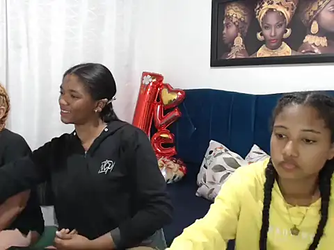 Snapshot of LITTLEDOLLHOT chatting on 02/28/25, 11:03 LITTLEDOLLHOT online show from 02/28/25, 11:03