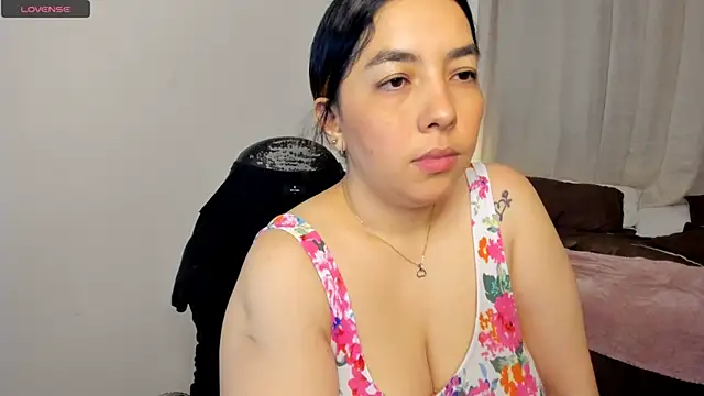 brithany olson25 online show from 11/09/25, 02:54