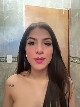 thompsonabella666 online show from 02/15/25, 07:06