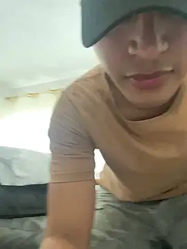 Snapshot of Diegosavage3 chatting on 02/17/25, 08:47 Diegosavage3 online show from 02/17/25, 08:47