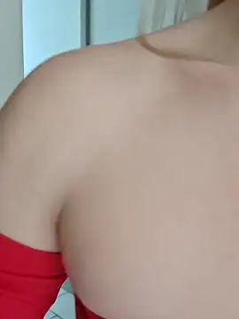 SweetyNinaOff1 online show from 03/07/26, 08:44