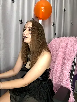 LillyFan-X online show from 10/24/25, 04:42