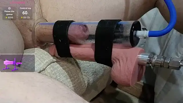 Snapshot of Dadbod4you chatting on 03/26/26, 01:44 Dadbod4you online show from 03/26/26, 01:44