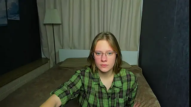 TessaSwans online show from 01/30/25, 09:15