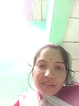 Bhuvi Bedi online show from 02/04/25, 10:00