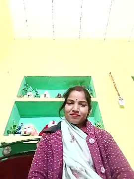 Bhuvi Bedi online show from 02/06/25, 01:32