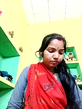 Bhuvi Bedi online show from 02/11/25, 01:51