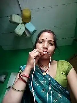 Bhuvi Bedi online show from 02/26/25, 07:09